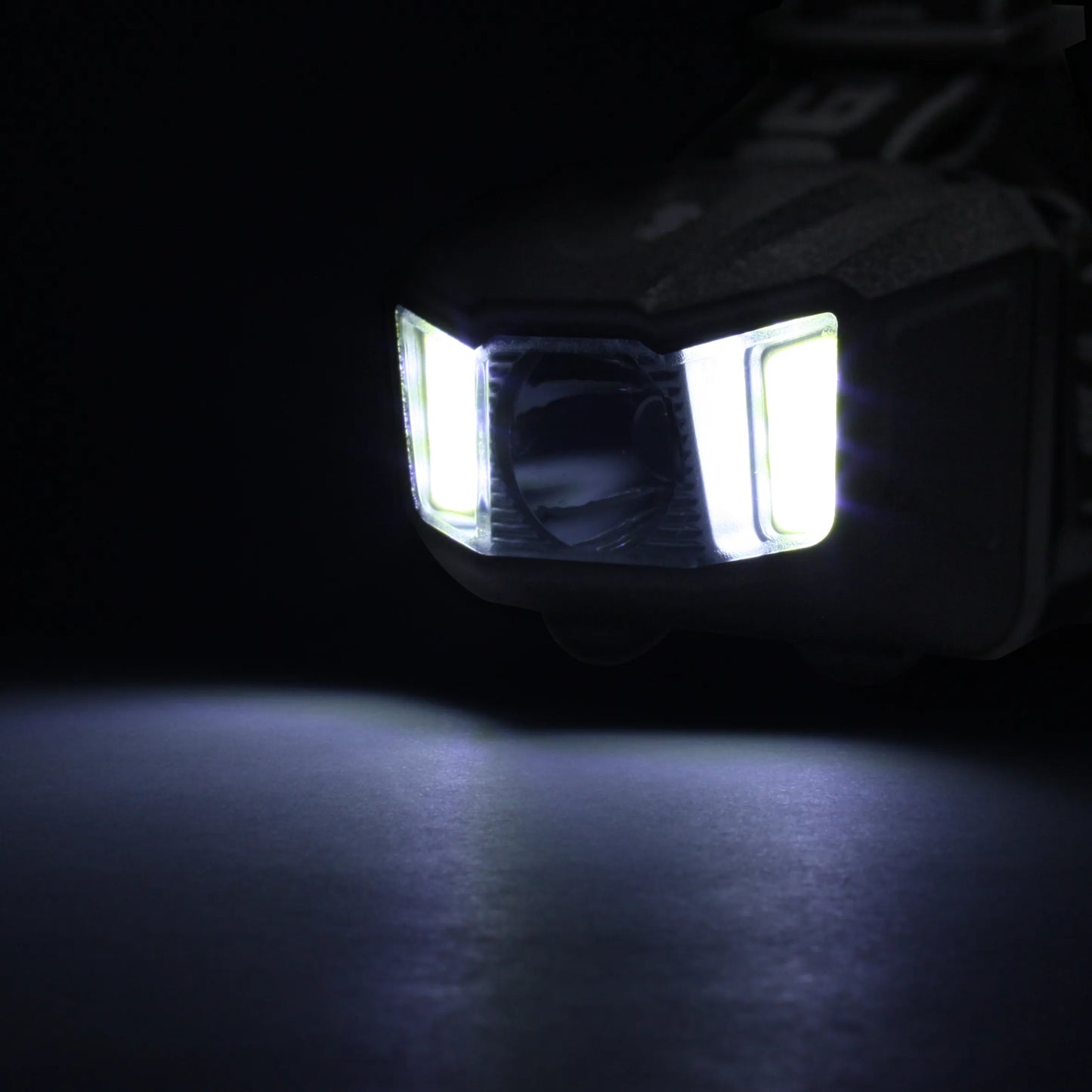 LÁMPARA FRONTAL LED COB 4 FUNCIONES - NR2142